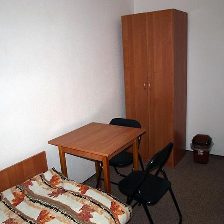 Hostel Hutnik Ostrowiec Swietokrzyski Exterior photo