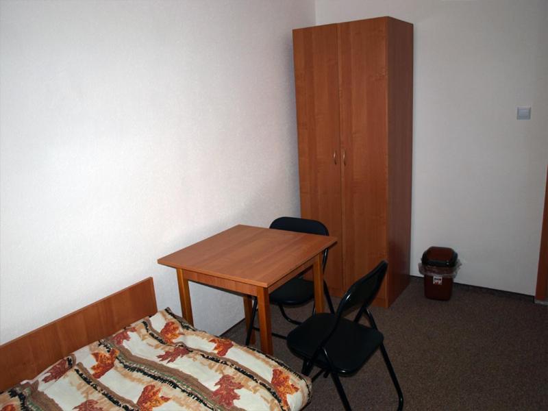 Hostel Hutnik Ostrowiec Swietokrzyski Exterior photo