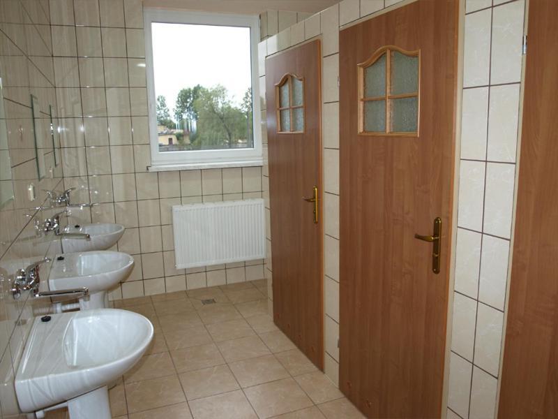 Hostel Hutnik Ostrowiec Swietokrzyski Exterior photo